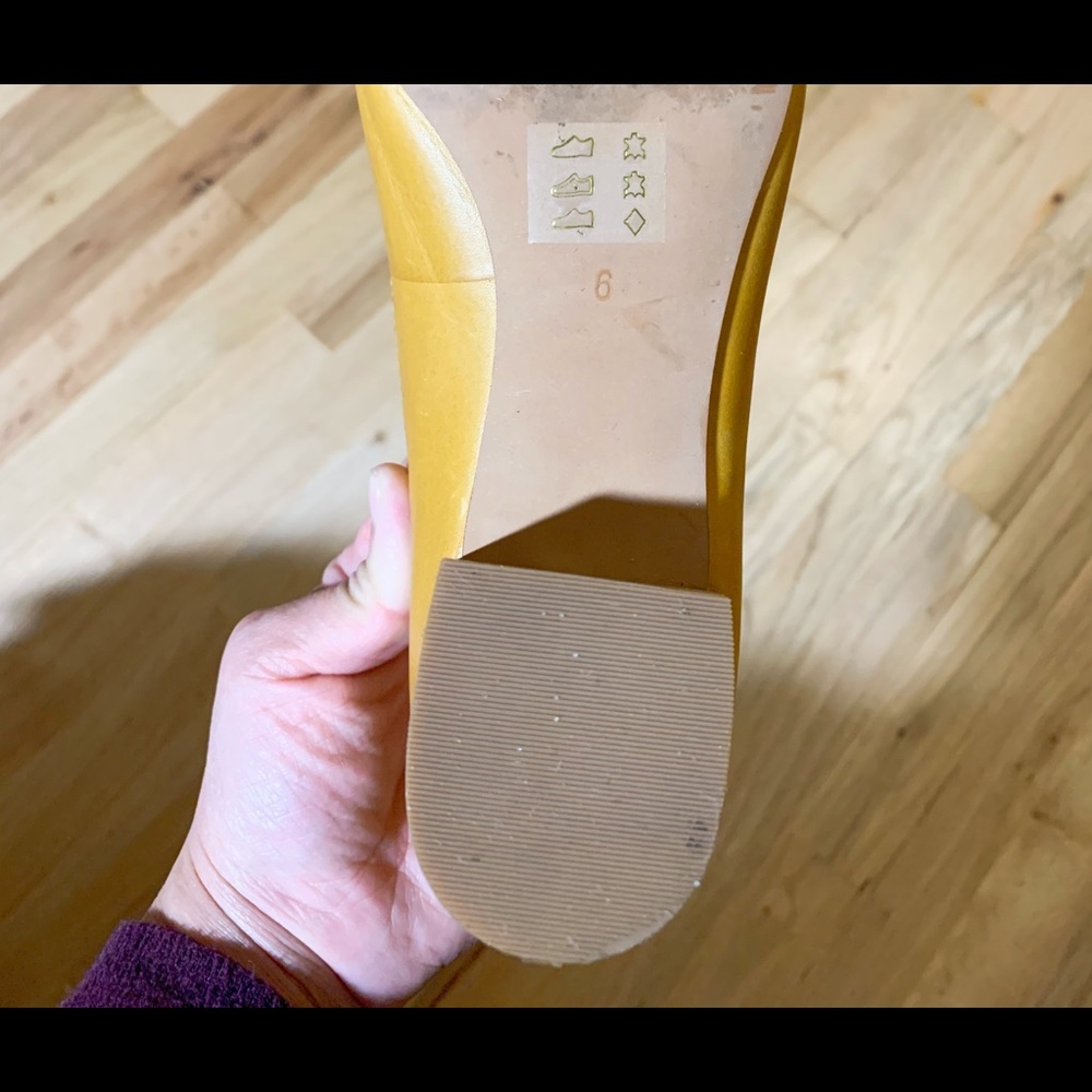 Madewell Raquel Pump in Leather - Picture 7 of 7